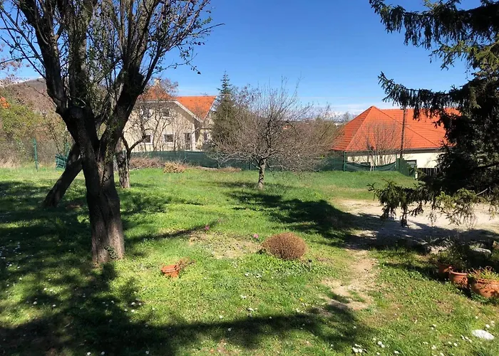 Lakeside Harmony Garden Feriehus *